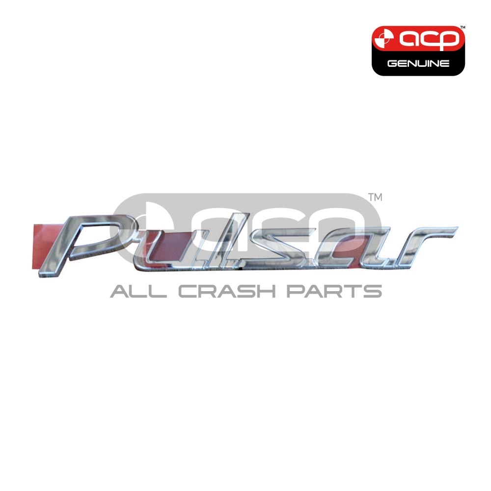 Housse De Voiture Nissan Pulsar OEM Vintage - Occasion, Bonne état Pour L'âge
